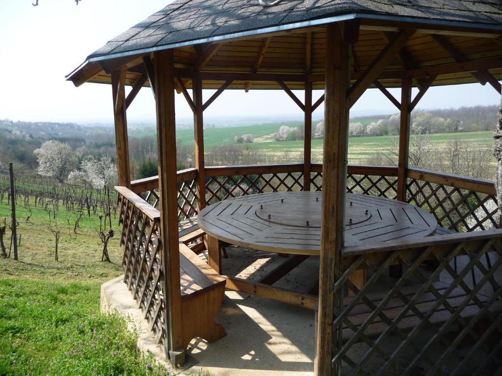 Foerhenc Wine House & I-ii-iii *